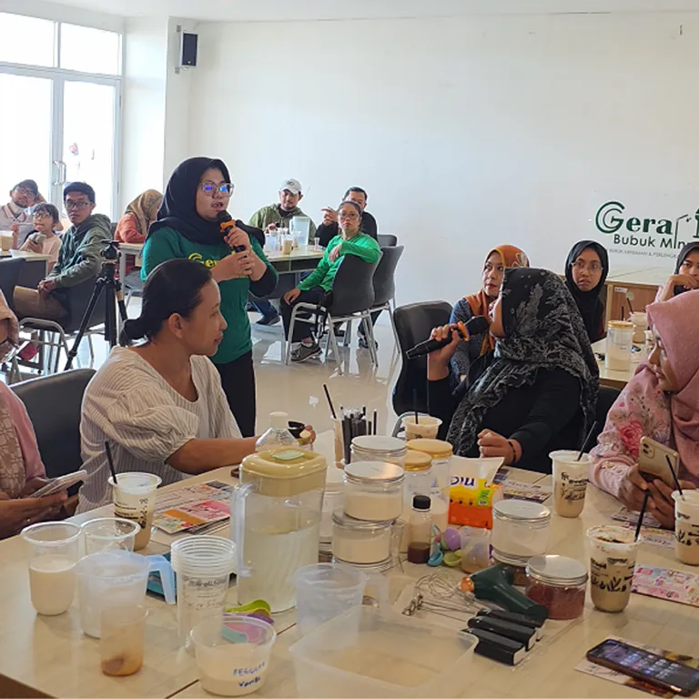 diskusi-workshop-082025